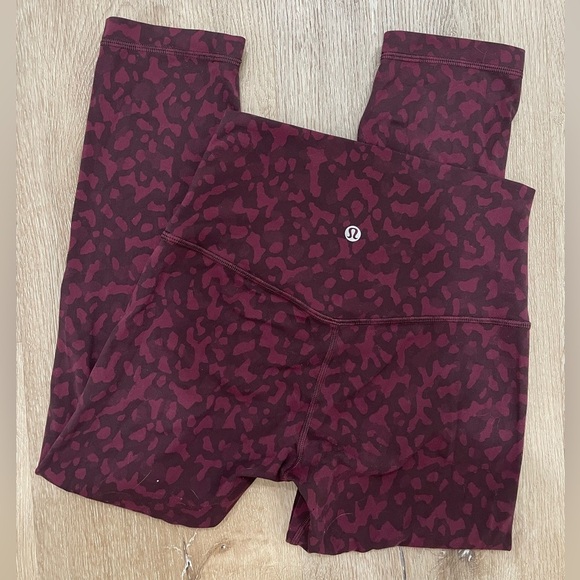 Lululemon Align High Rise Purple Leopard Leggings Cropped - Picture 3 of 8